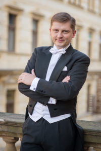 Portrét dirigenta Jana Kučery